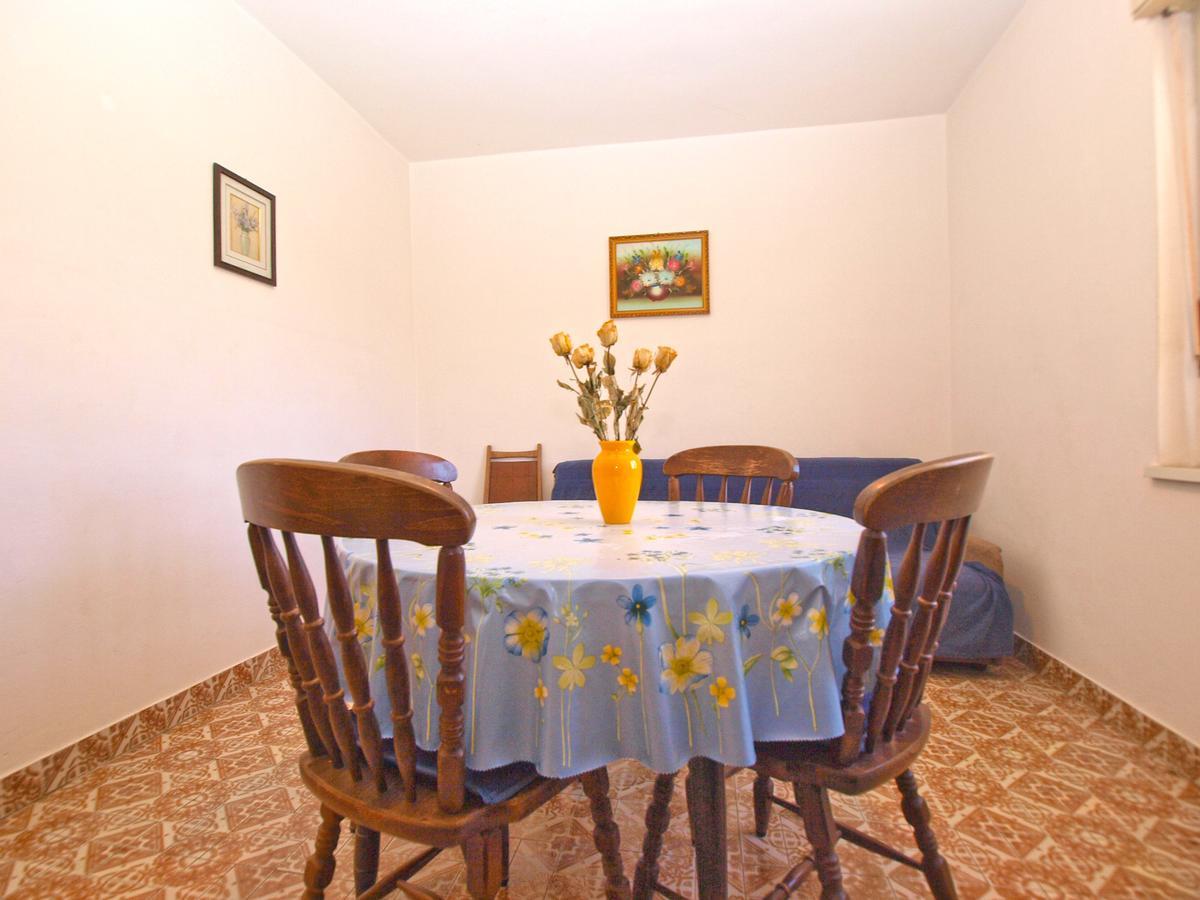 Apartments Mirela 1554 Pula Exterior photo
